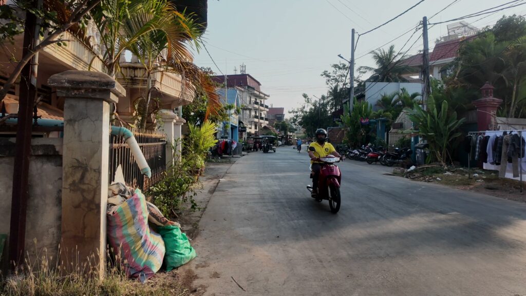 A quiet morning street in Siem Reap